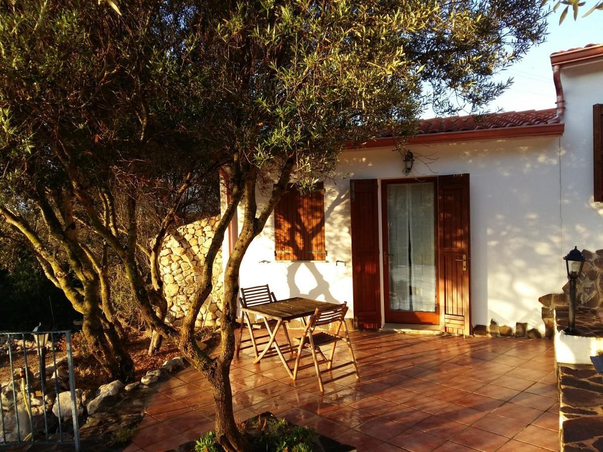 Sa Ruscitta Bed and Breakfast SantʼAntìoco Buitenkant foto
